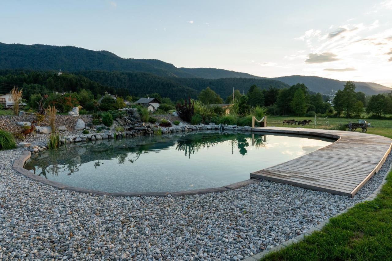 Ribnica Glamping Happiness With Natural Pool מראה חיצוני תמונה