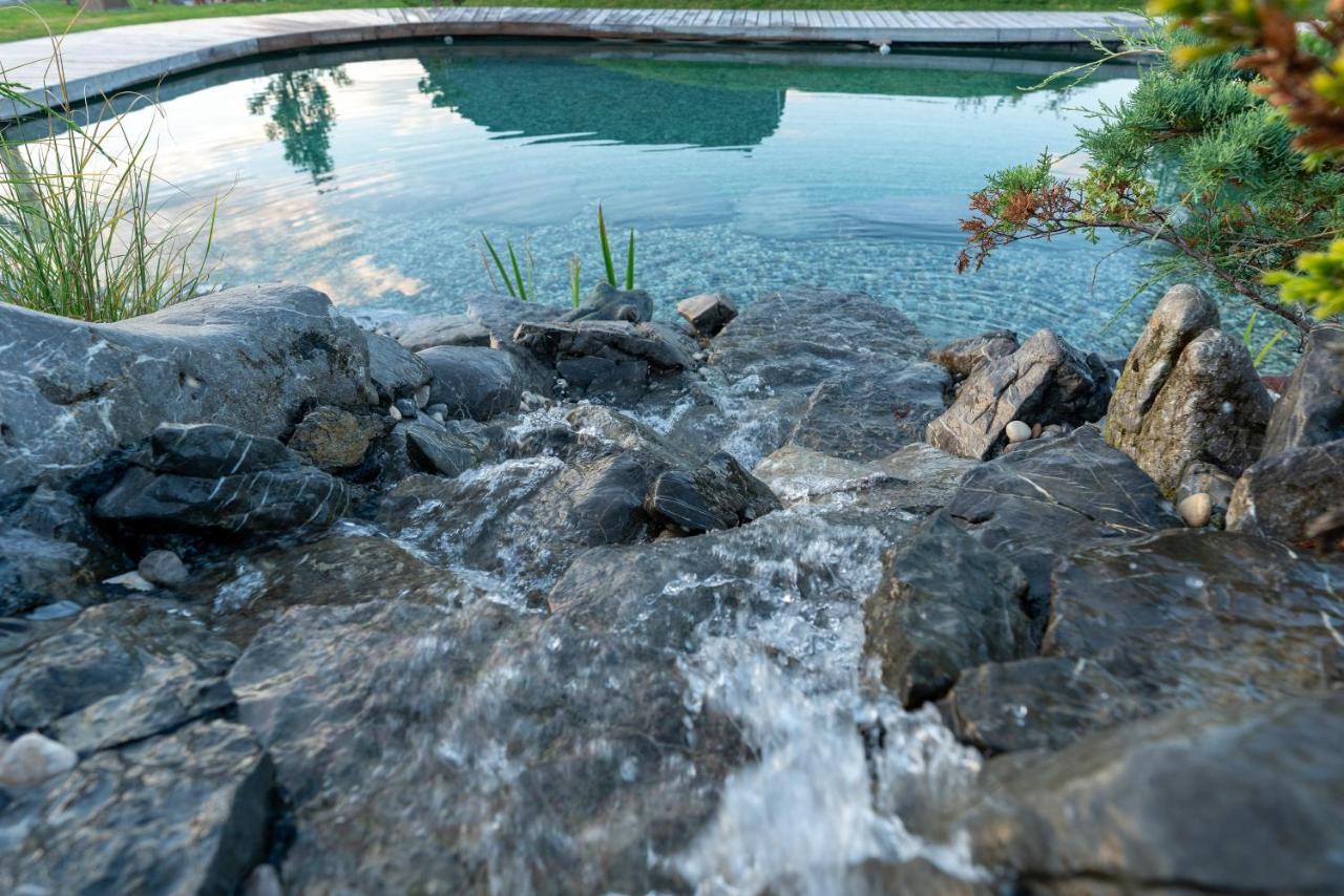 Ribnica Glamping Happiness With Natural Pool מראה חיצוני תמונה